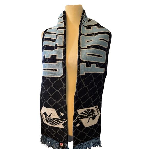 Fanatics Minnesota United FC MLS Soccer Scarf Set (2-Pack) - Black & Blue, NWT - Picture 2 of 6